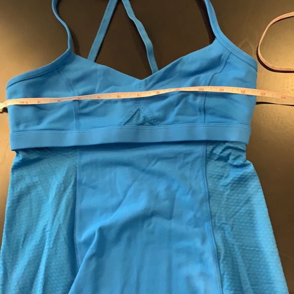 Lululemon 💪 Tank size 4 (tags removed) - Picture 6 of 7